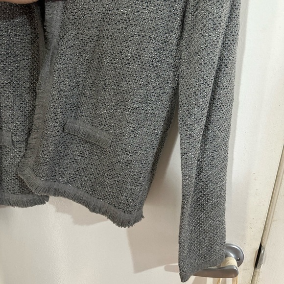 Ann Taylor size small, fringe trimmed cardigan - Picture 6 of 9